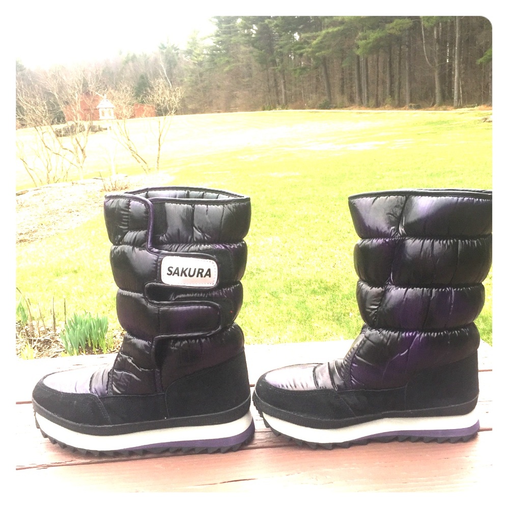 Sakura Boots